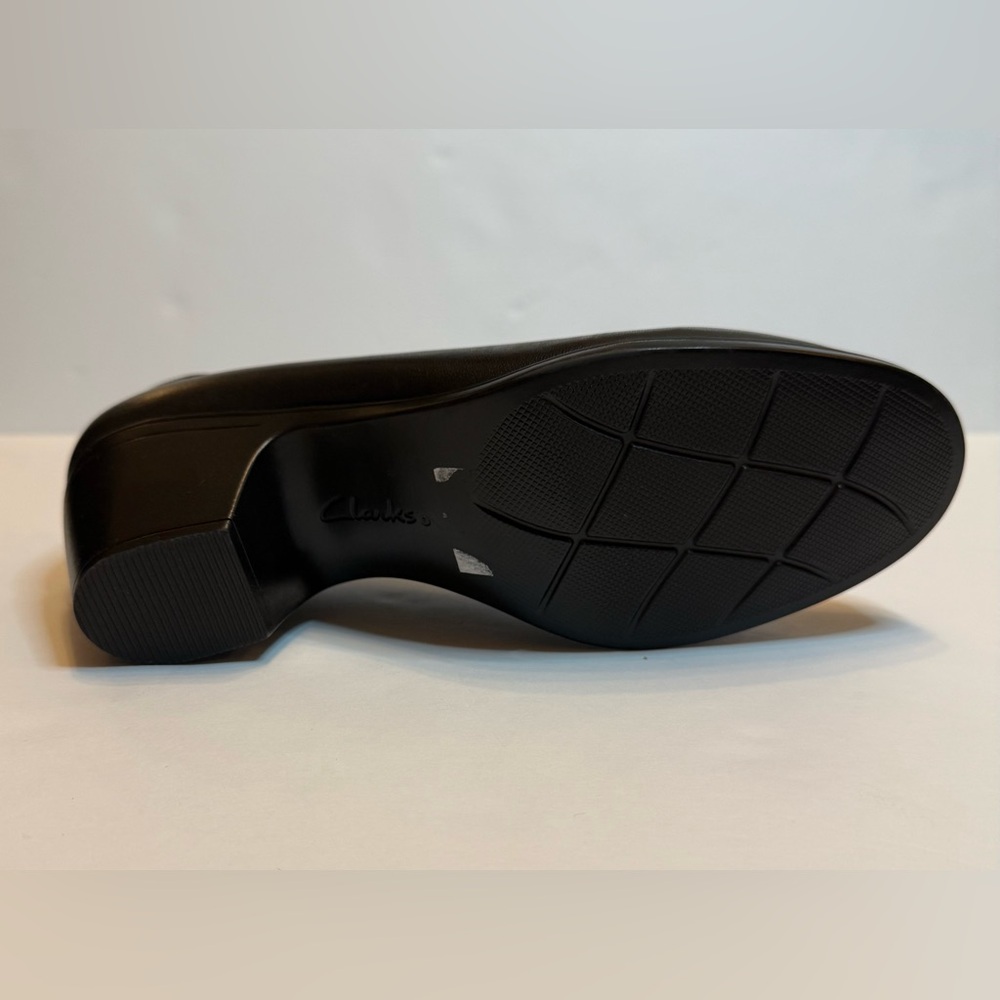Clarks Emily Ruby Block-Heel Comfort Pumps Size 9.5 Black - Picture 16 of 16